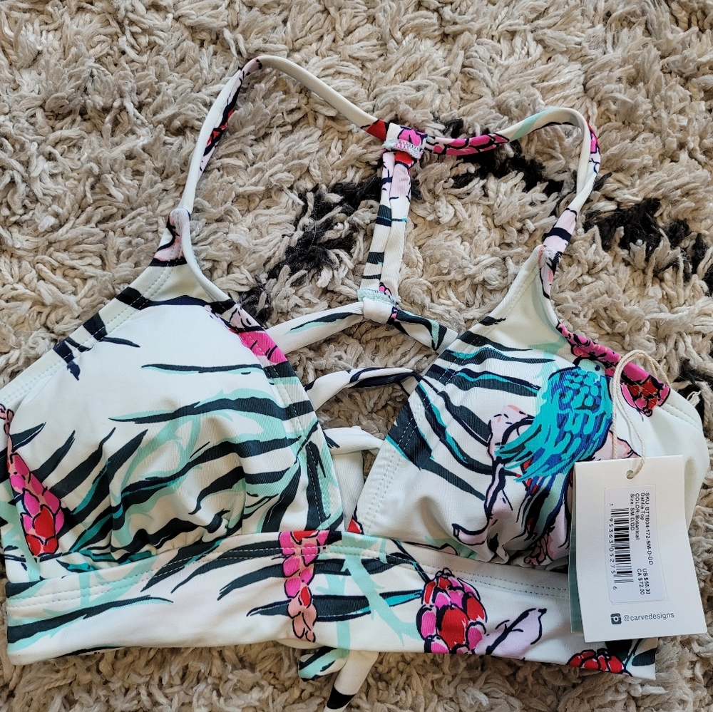 Carve Designs Dahlia swim top